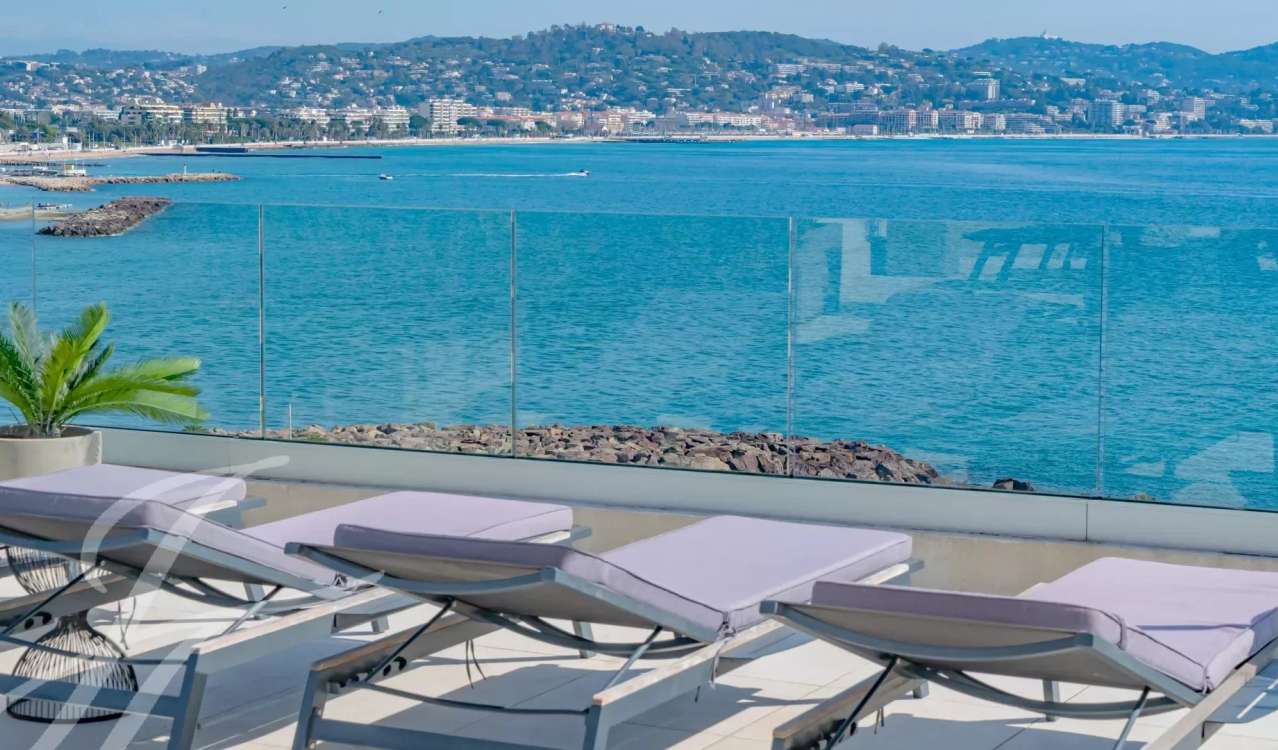 Vente Appartement 148m² 5 Pièces à Cannes (06400) - Agence John Taylor